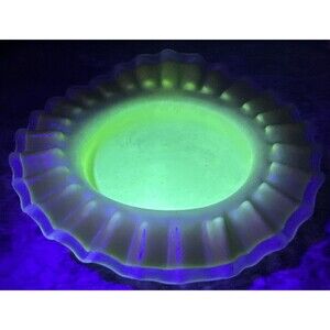 MCM Uranium Ruffled Rim Hand Blown Art Glass Candy Bowl Glows Unmarked